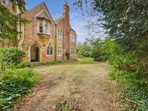 Approach- click for photo gallery